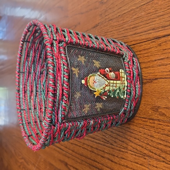 Christmas Luminary Basket with Metal Santa - Picture 9 of 9